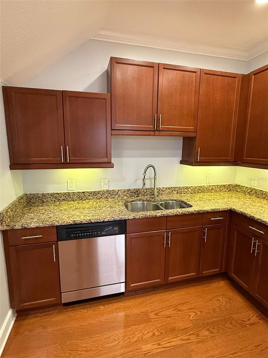 113 S PACKWOOD AVE #B, TAMPA, FL, 33606
