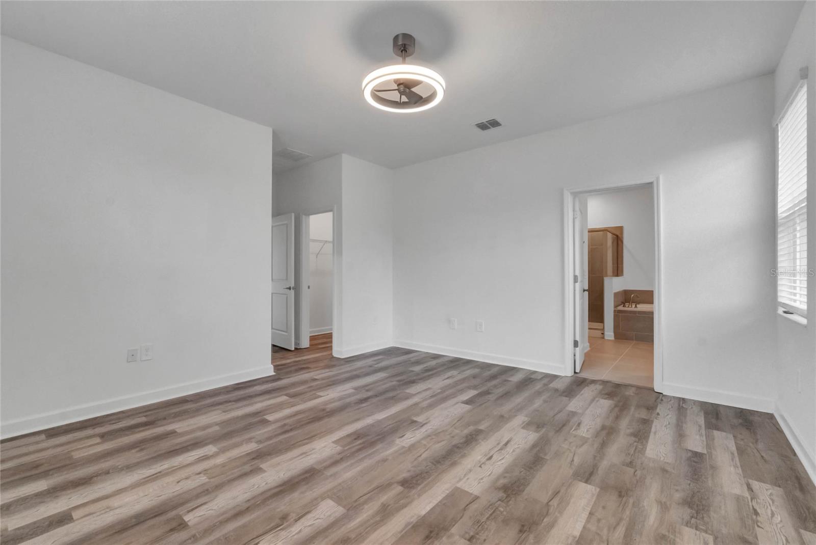 3023 CAMDEN WAY, DAVENPORT, FL, 33837
