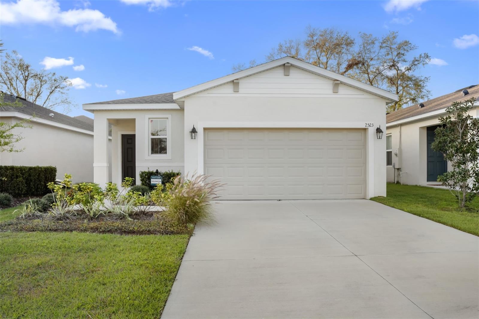 2523 AVALON PARK BLVD, TAVARES, FL, 32778
