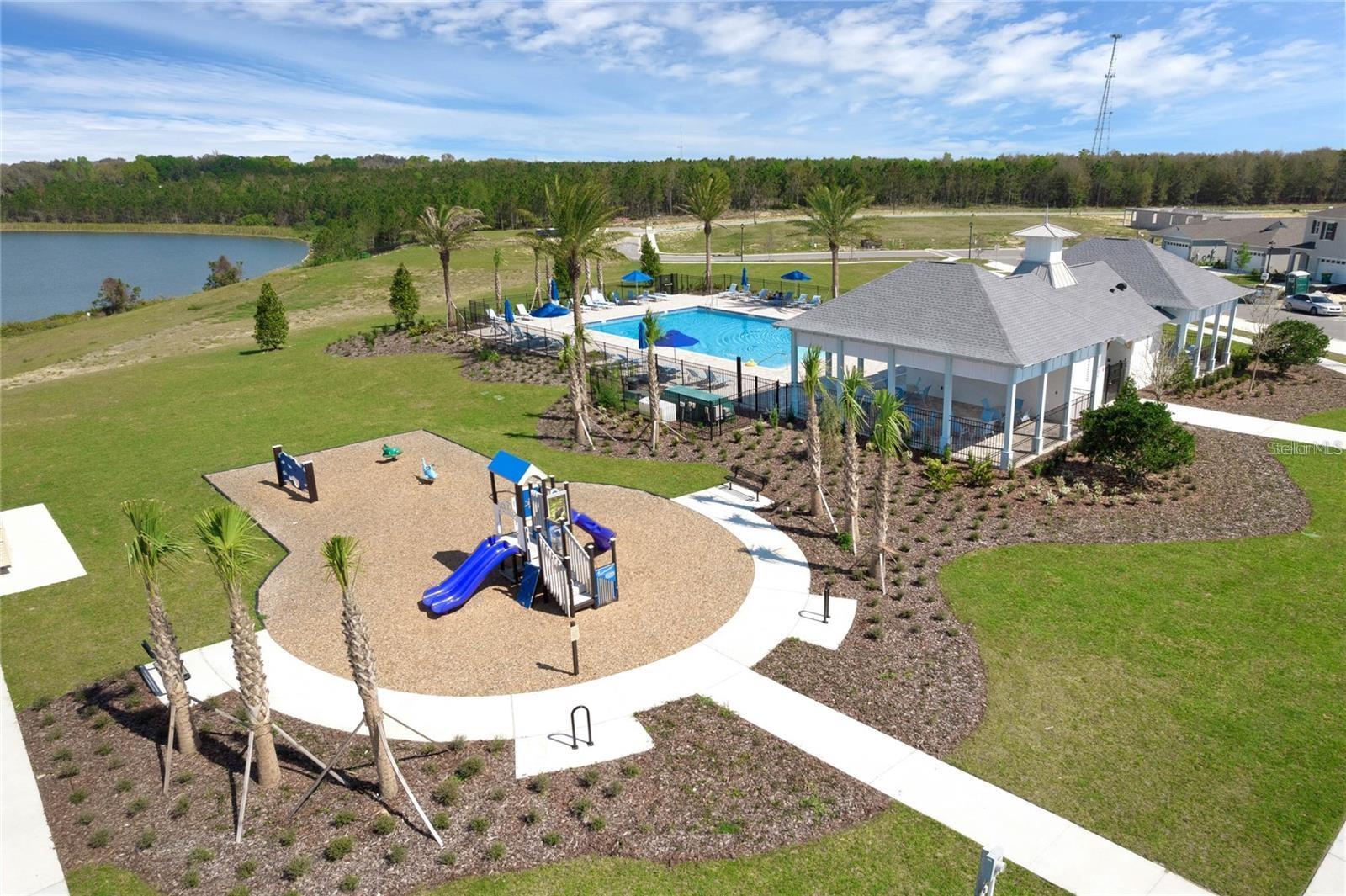 2523 AVALON PARK BLVD, TAVARES, FL, 32778