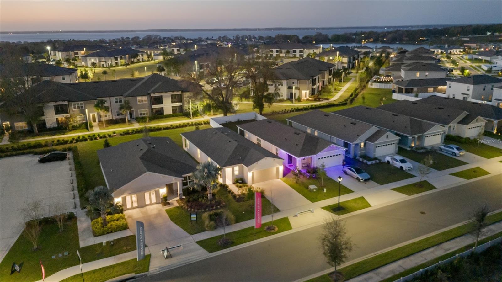 2523 AVALON PARK BLVD, TAVARES, FL, 32778