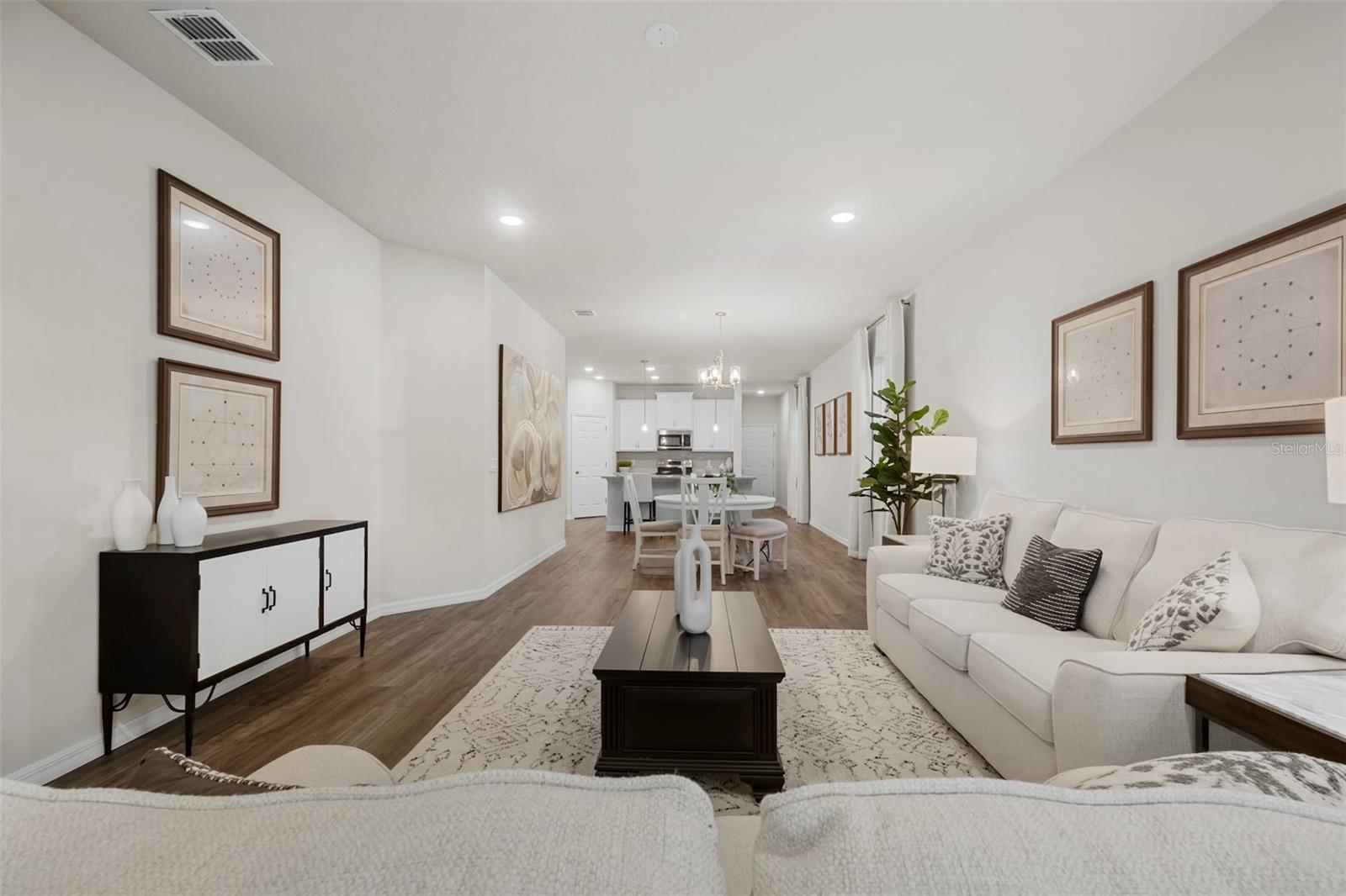 2523 AVALON PARK BLVD, TAVARES, FL, 32778