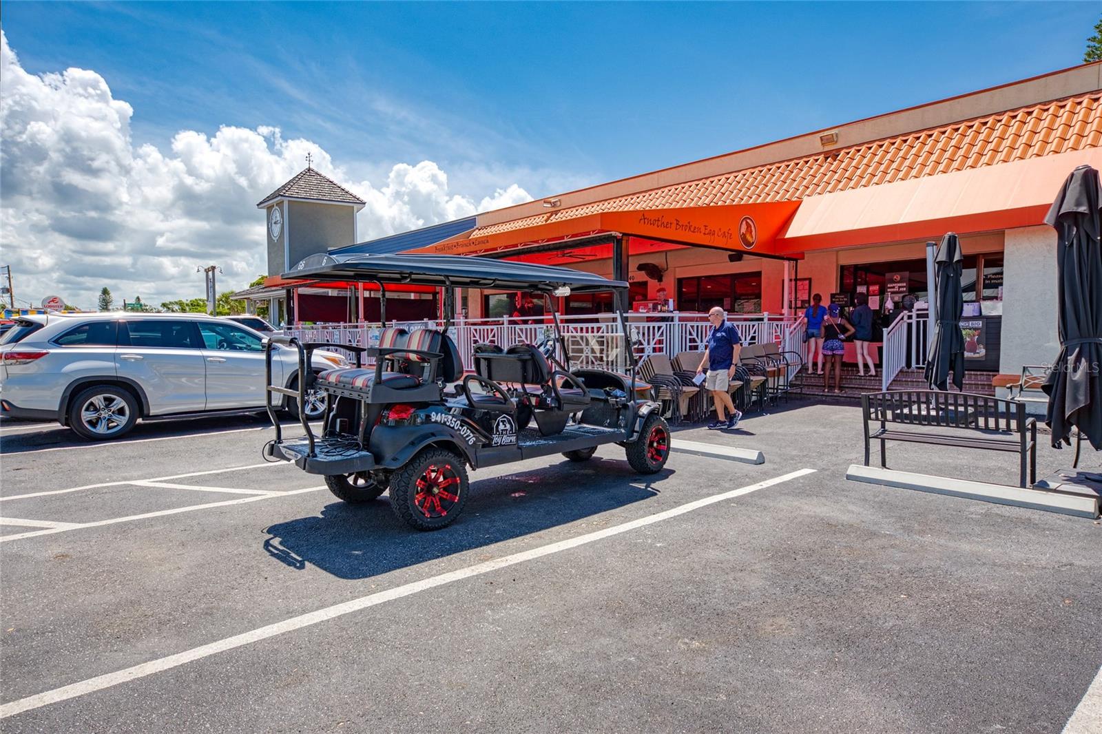 2721 MALL DR #B, SARASOTA, FL, 34231