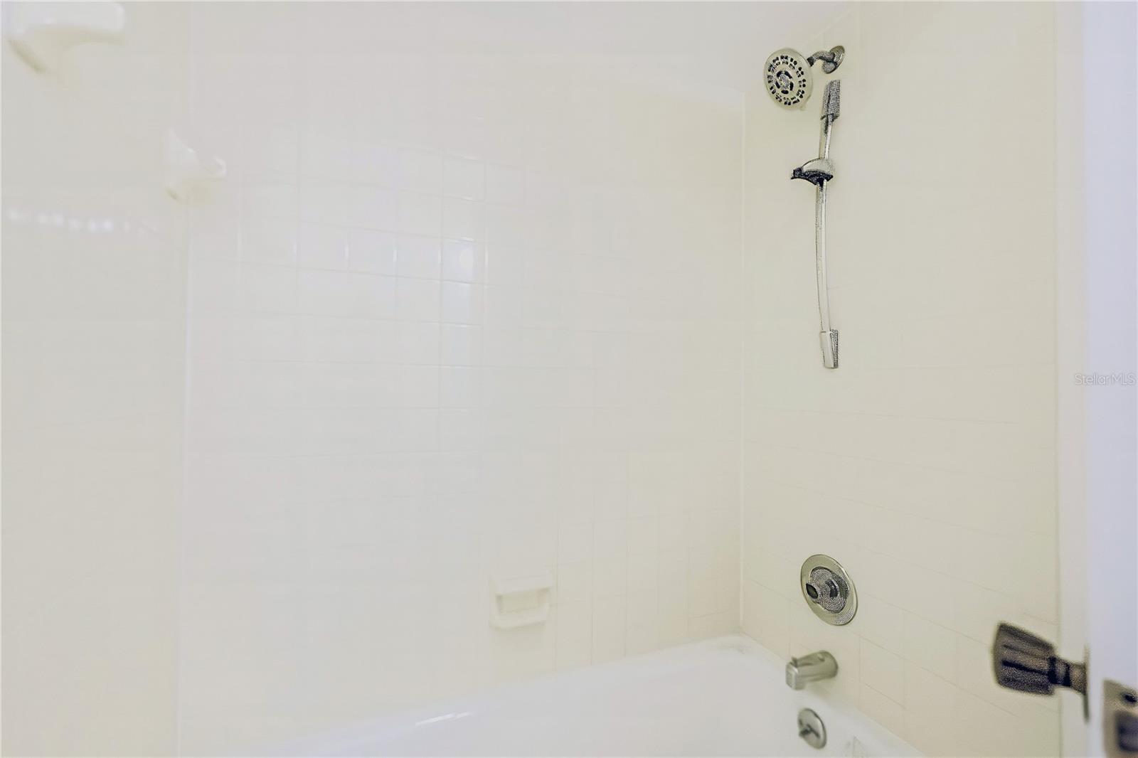 2721 MALL DR #B, SARASOTA, FL, 34231