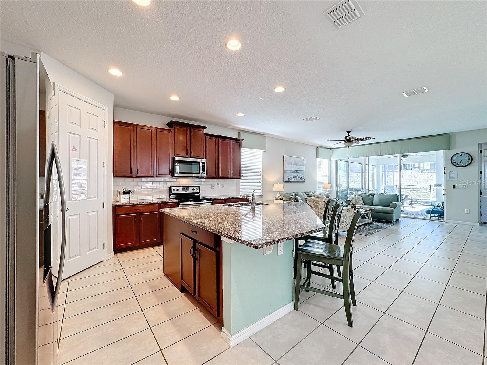 1812 SANDY PARK TRL, KISSIMMEE, FL, 34747