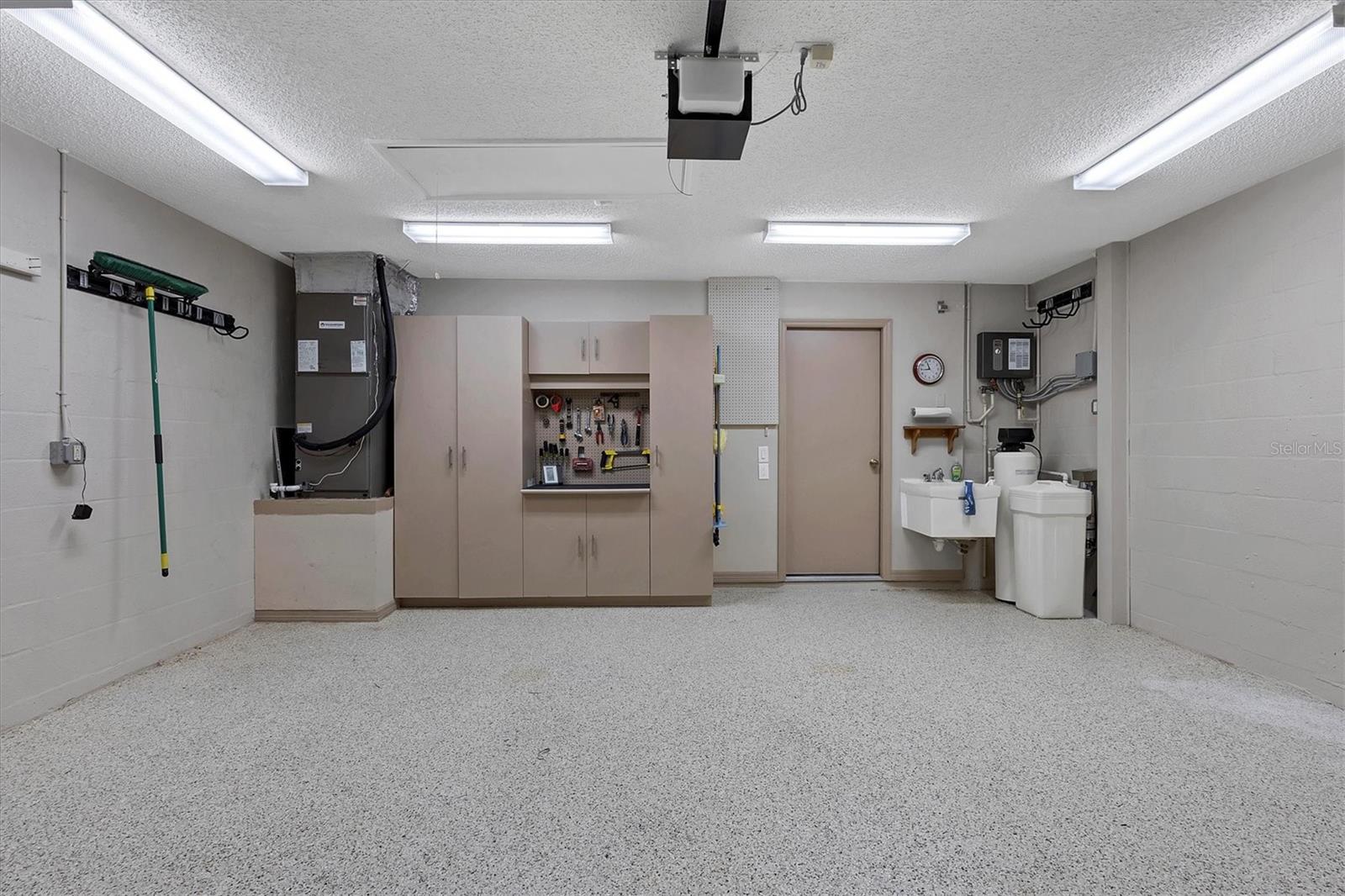 8937 OLDE HICKORY AVE, SARASOTA, FL, 34238