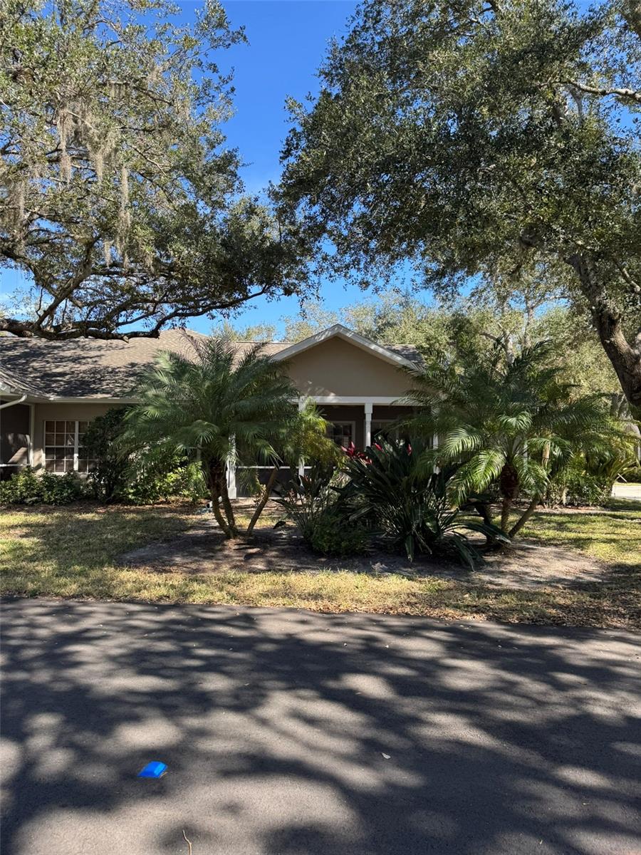 1415 WINDING OAK DR, PORT CHARLOTTE, FL, 33948