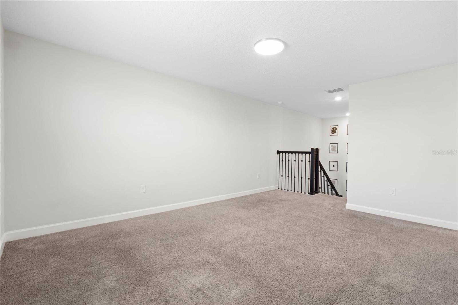 1504 OAK MARSH LOOP, DAVENPORT, FL, 33837