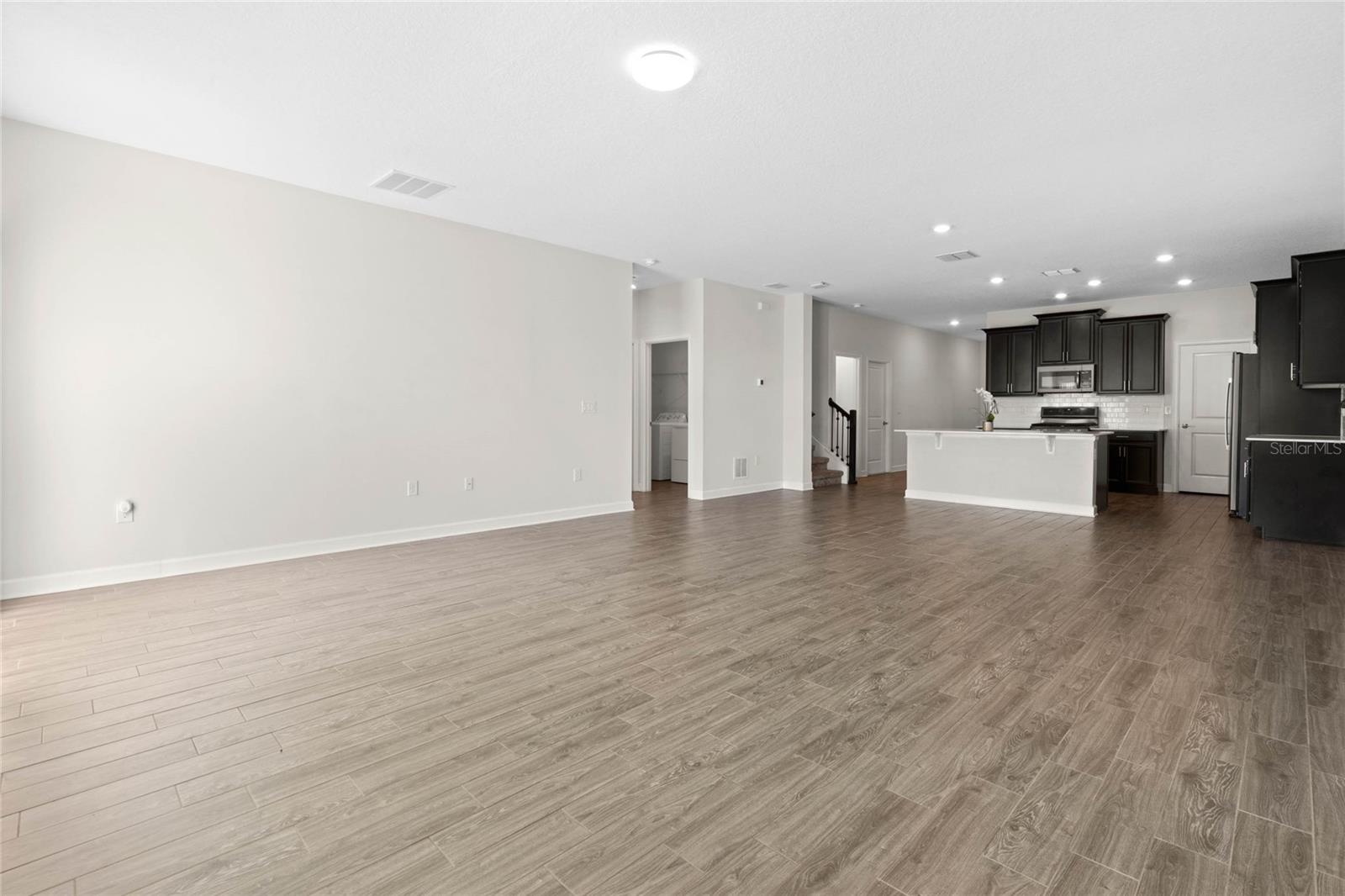 1504 OAK MARSH LOOP, DAVENPORT, FL, 33837
