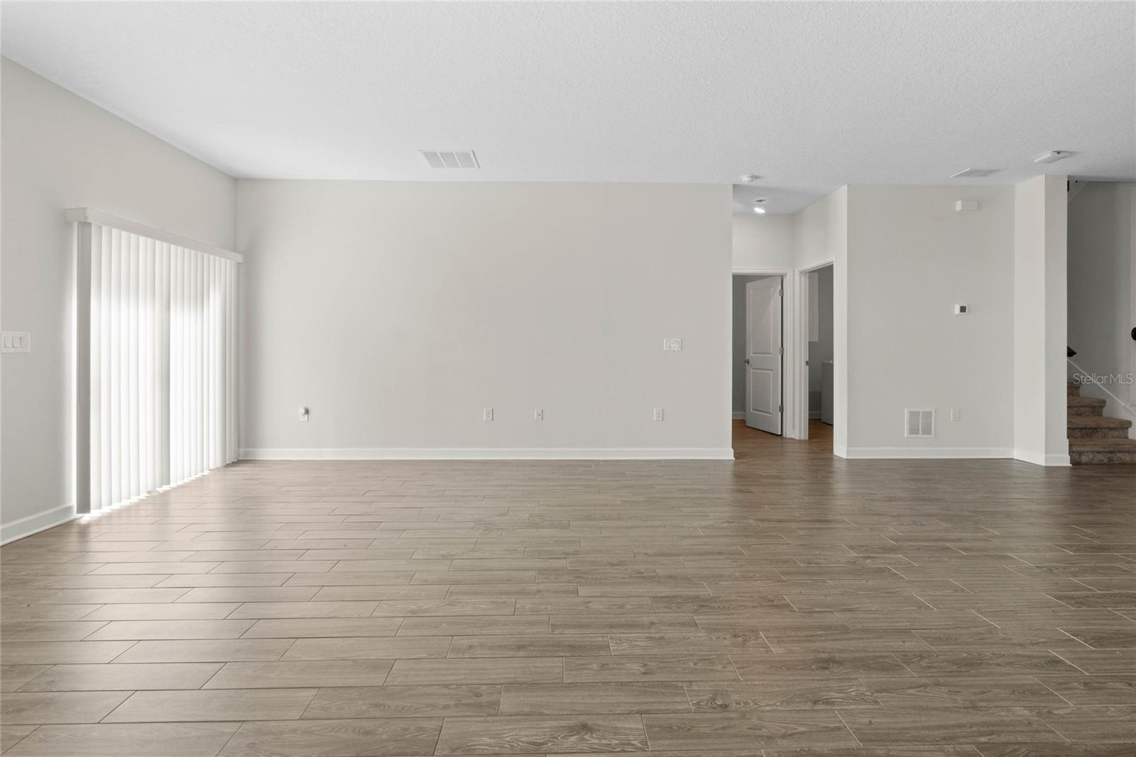 1504 OAK MARSH LOOP, DAVENPORT, FL, 33837
