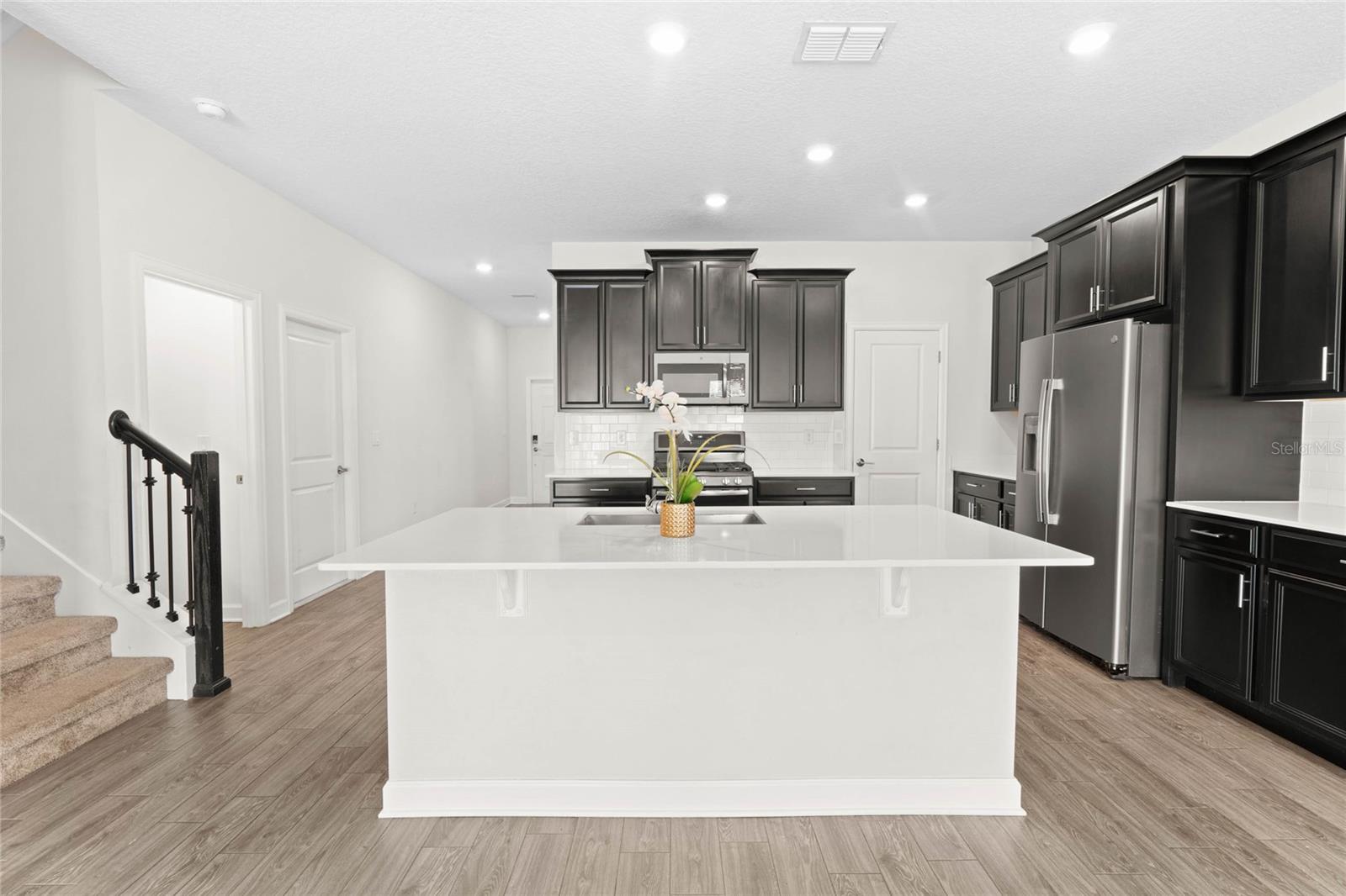 1504 OAK MARSH LOOP, DAVENPORT, FL, 33837