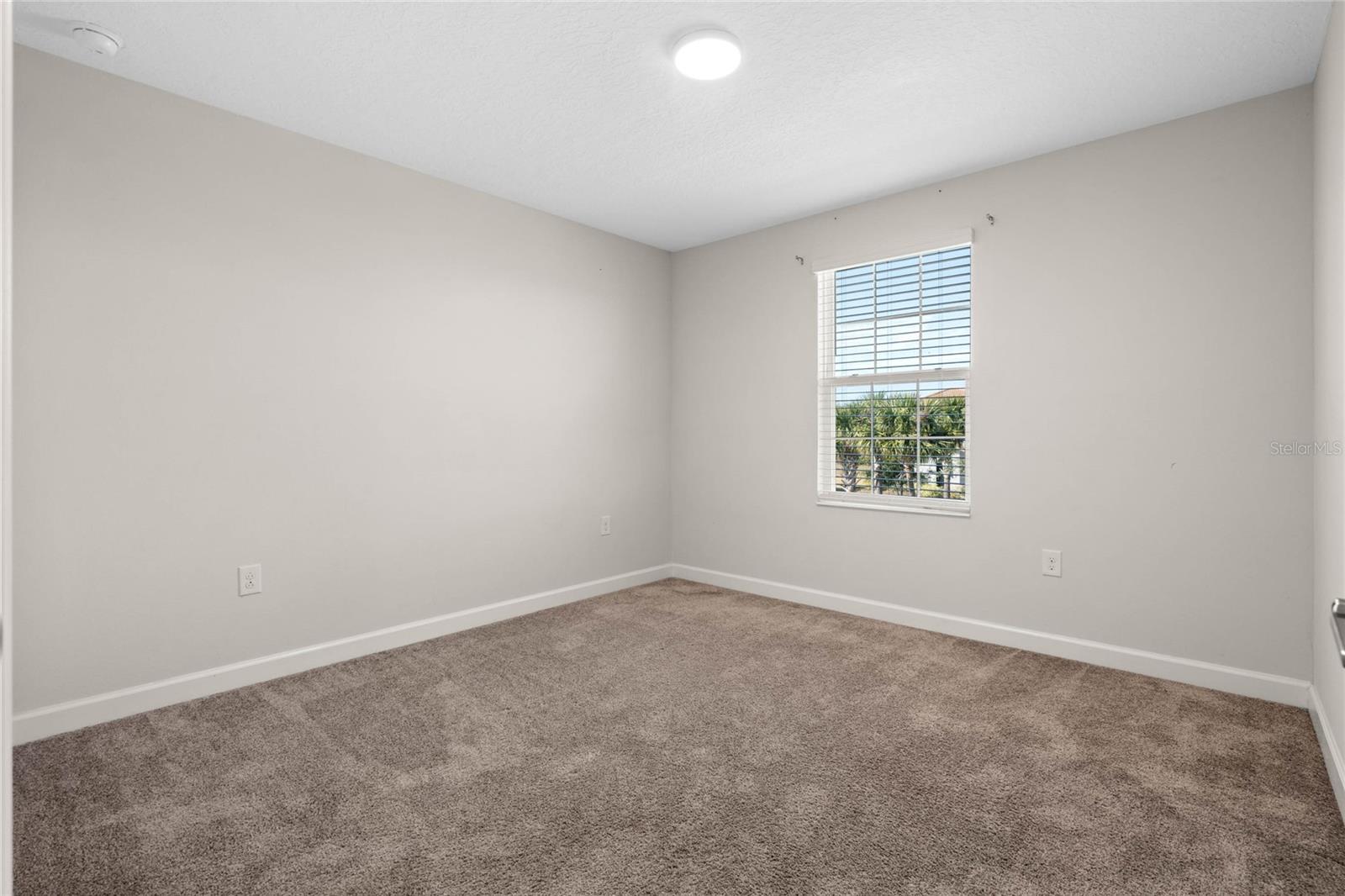 1504 OAK MARSH LOOP, DAVENPORT, FL, 33837