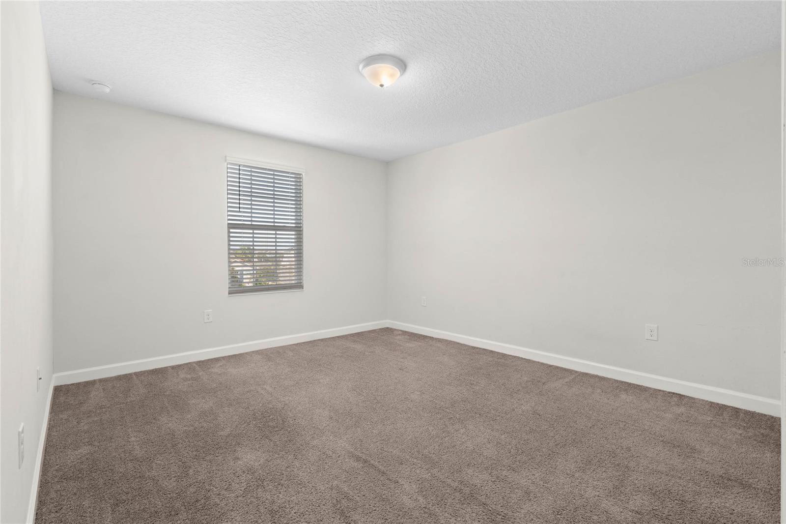 1504 OAK MARSH LOOP, DAVENPORT, FL, 33837