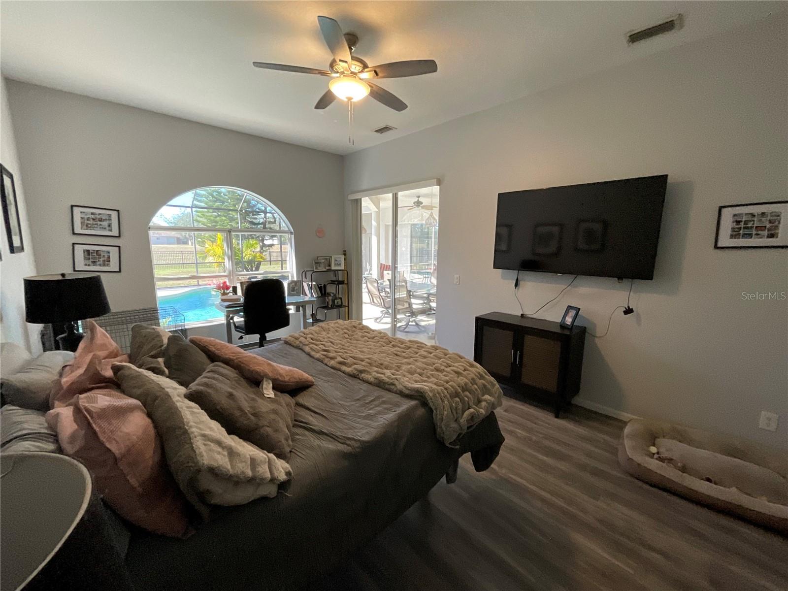 240 DOVE TRL, BRADENTON, FL, 34212