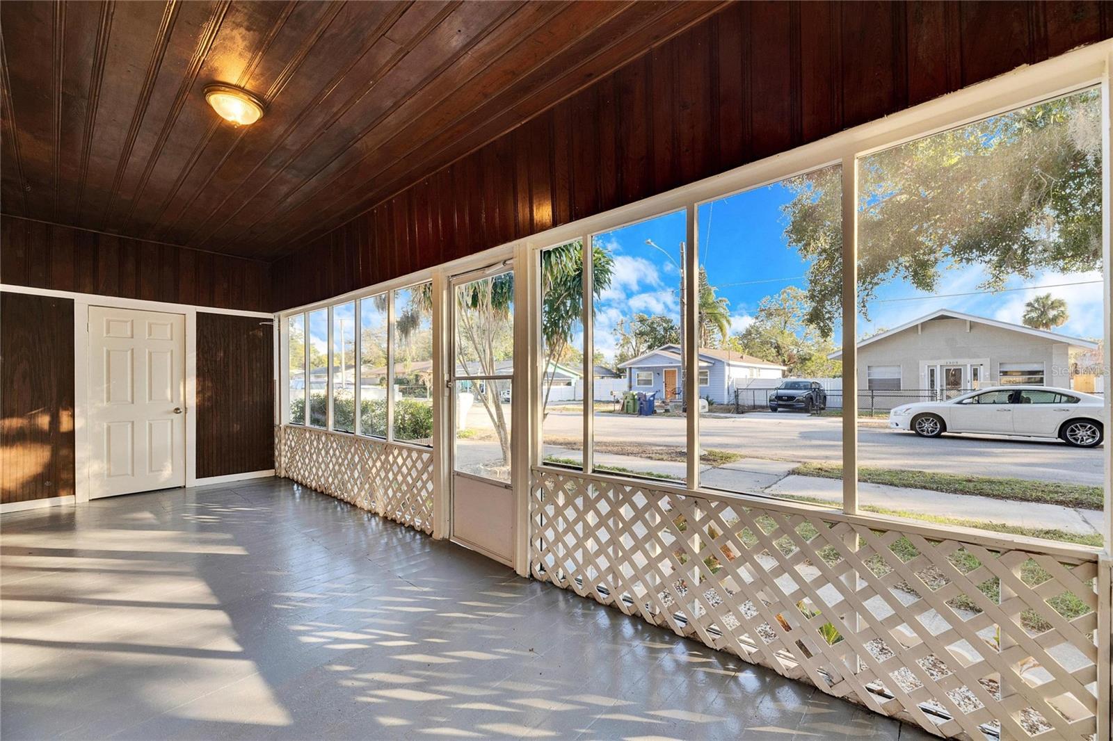 1304 E 32ND AVE, TAMPA, FL, 33603