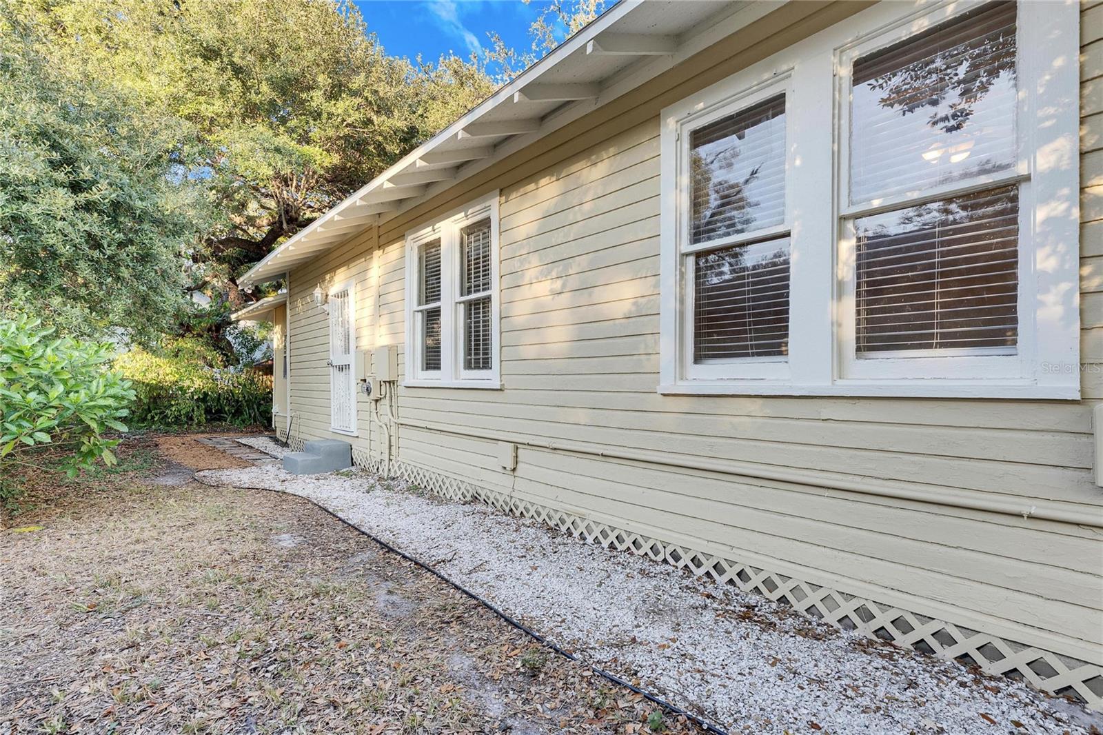 1304 E 32ND AVE, TAMPA, FL, 33603