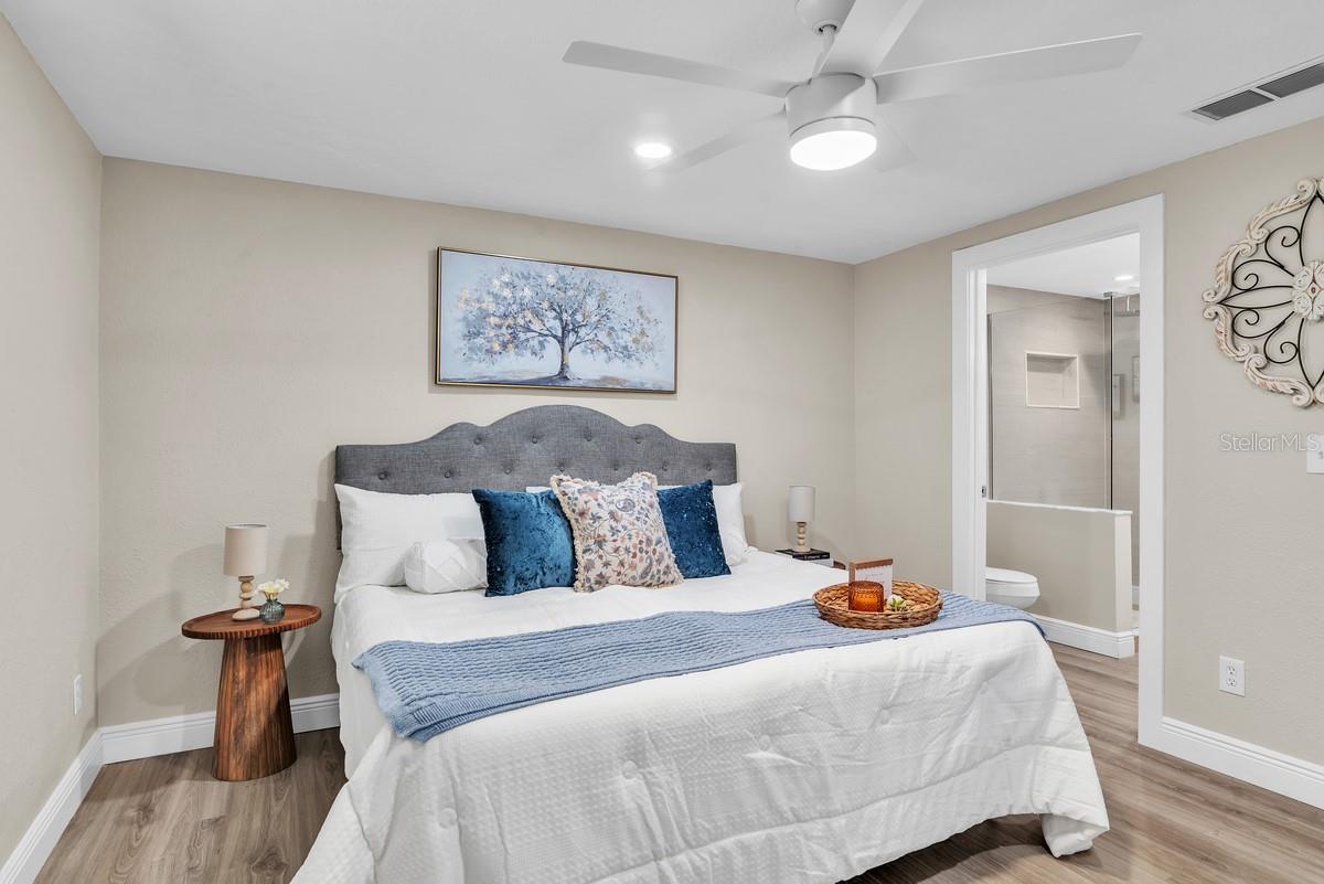 11416 PINE FOREST DR, NEW PORT RICHEY, FL, 34654