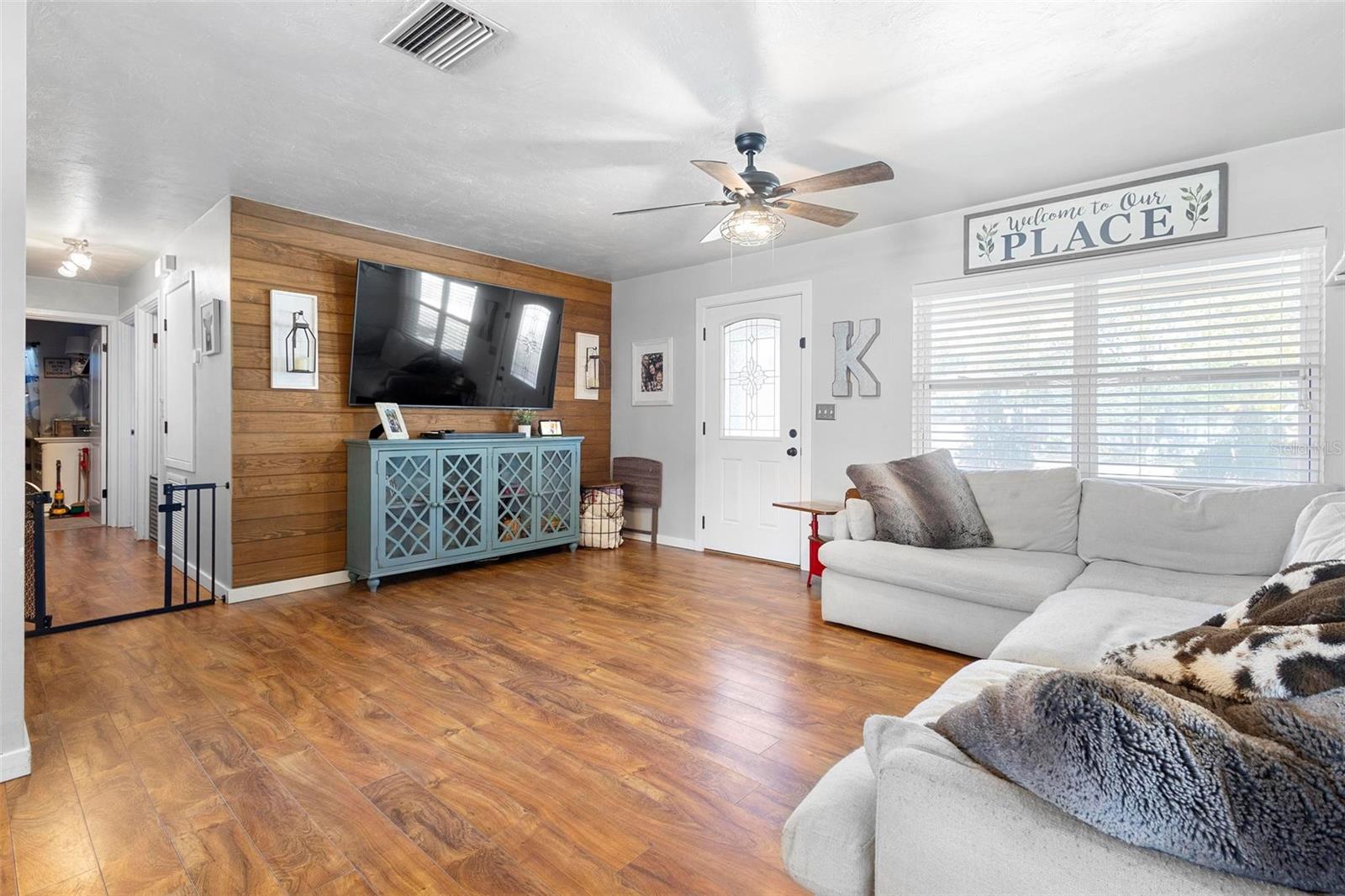 120 E HOLLY DR, ORANGE CITY, FL, 32763