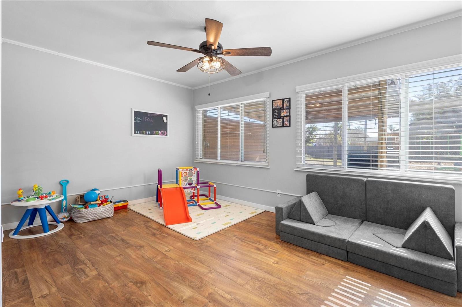 120 E HOLLY DR, ORANGE CITY, FL, 32763