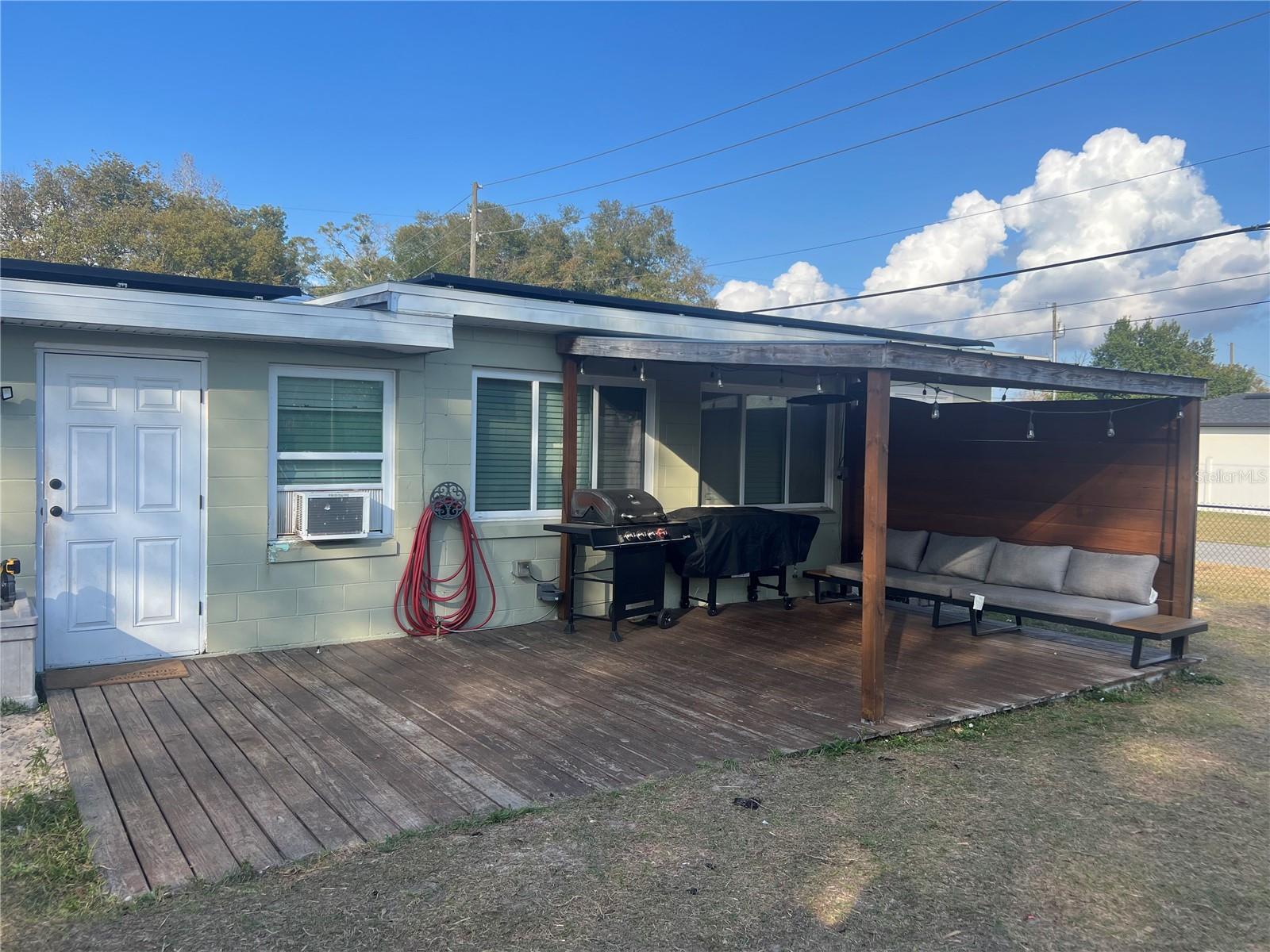 120 E HOLLY DR, ORANGE CITY, FL, 32763