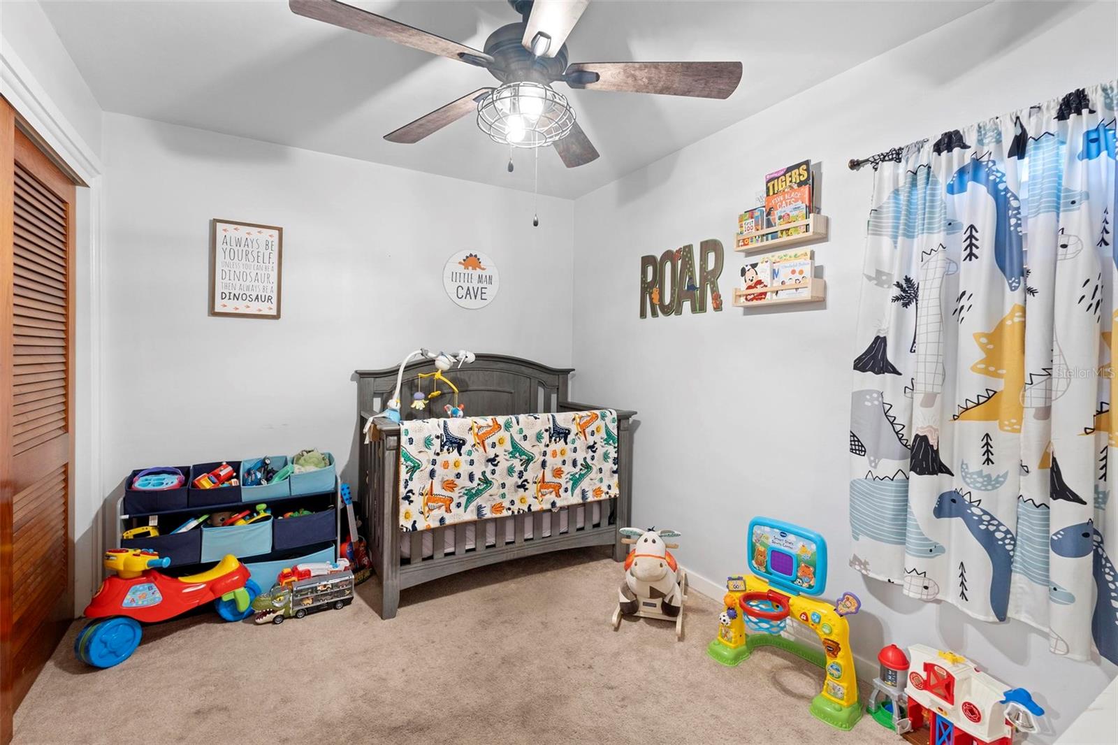 120 E HOLLY DR, ORANGE CITY, FL, 32763