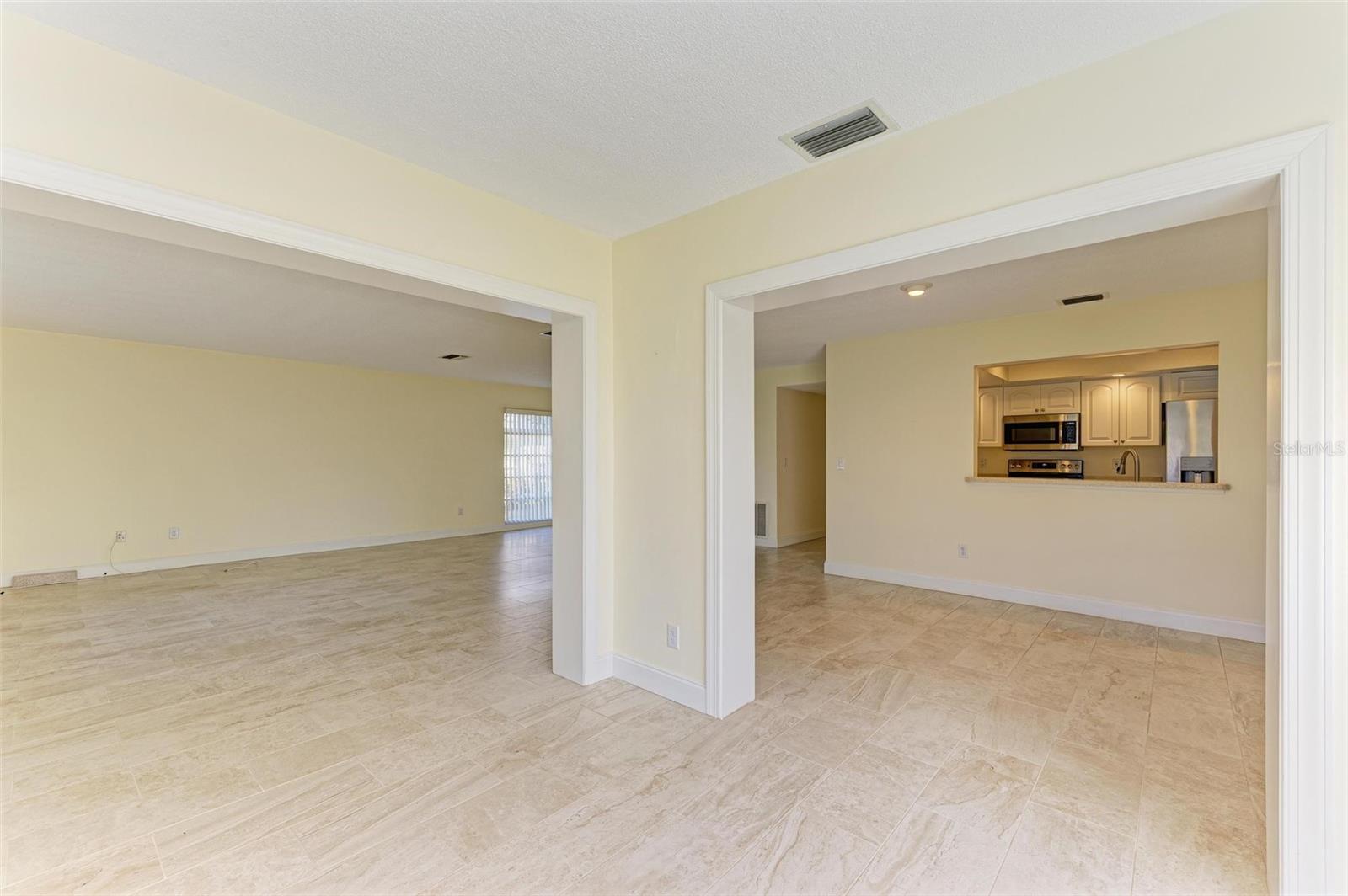 6704 11TH AVE W, BRADENTON, FL, 34209