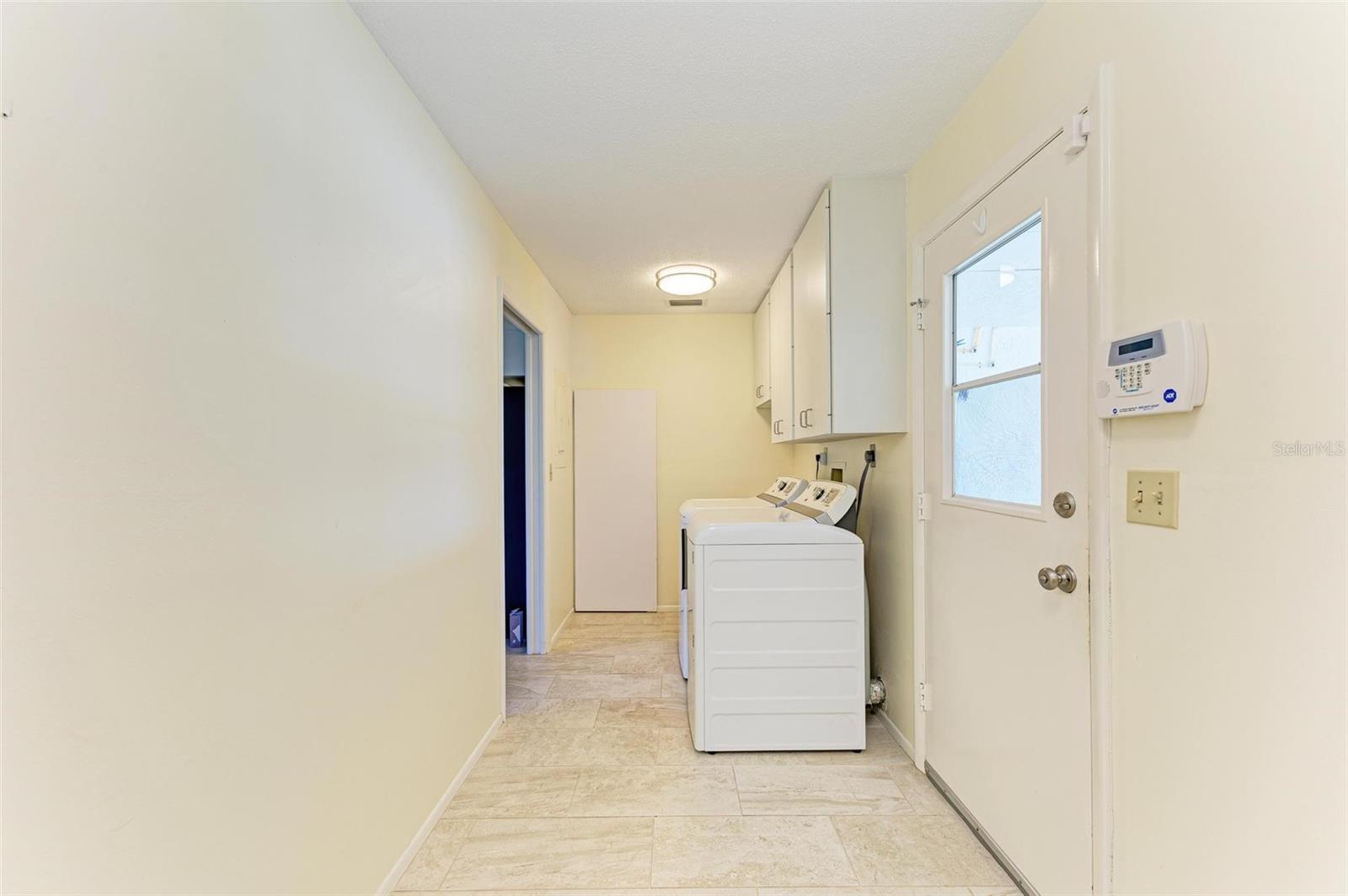 6704 11TH AVE W, BRADENTON, FL, 34209