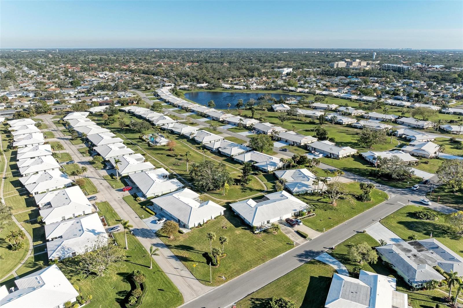 6704 11TH AVE W, BRADENTON, FL, 34209