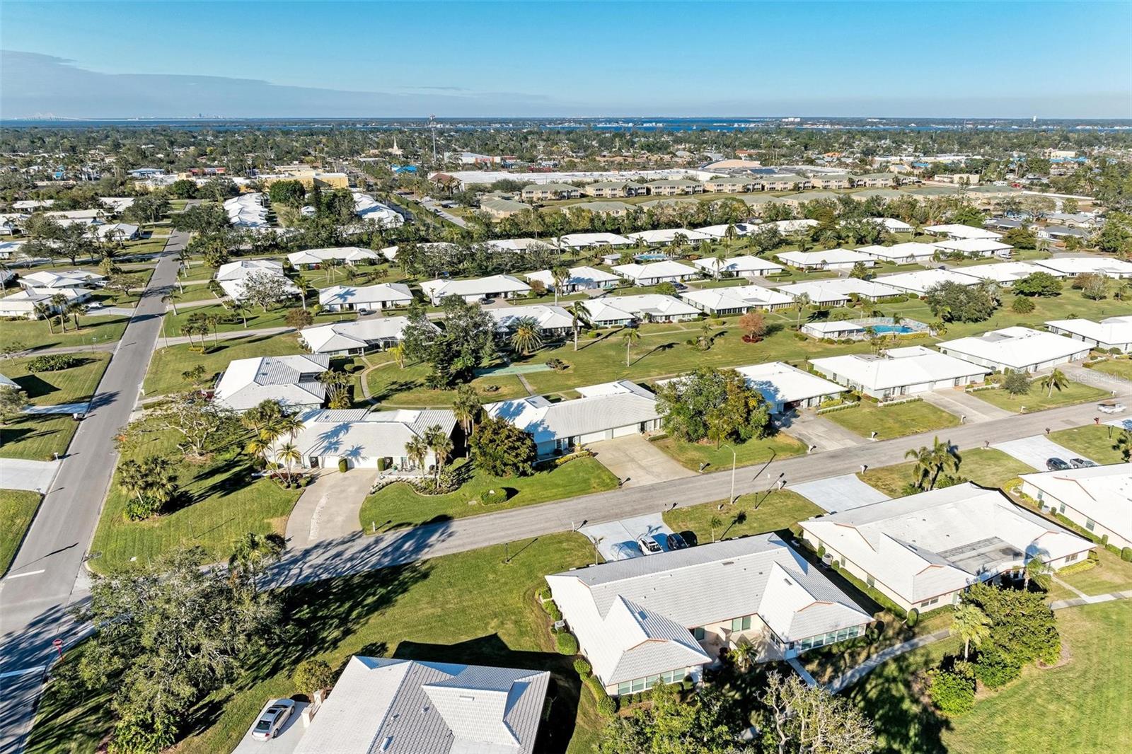 6704 11TH AVE W, BRADENTON, FL, 34209