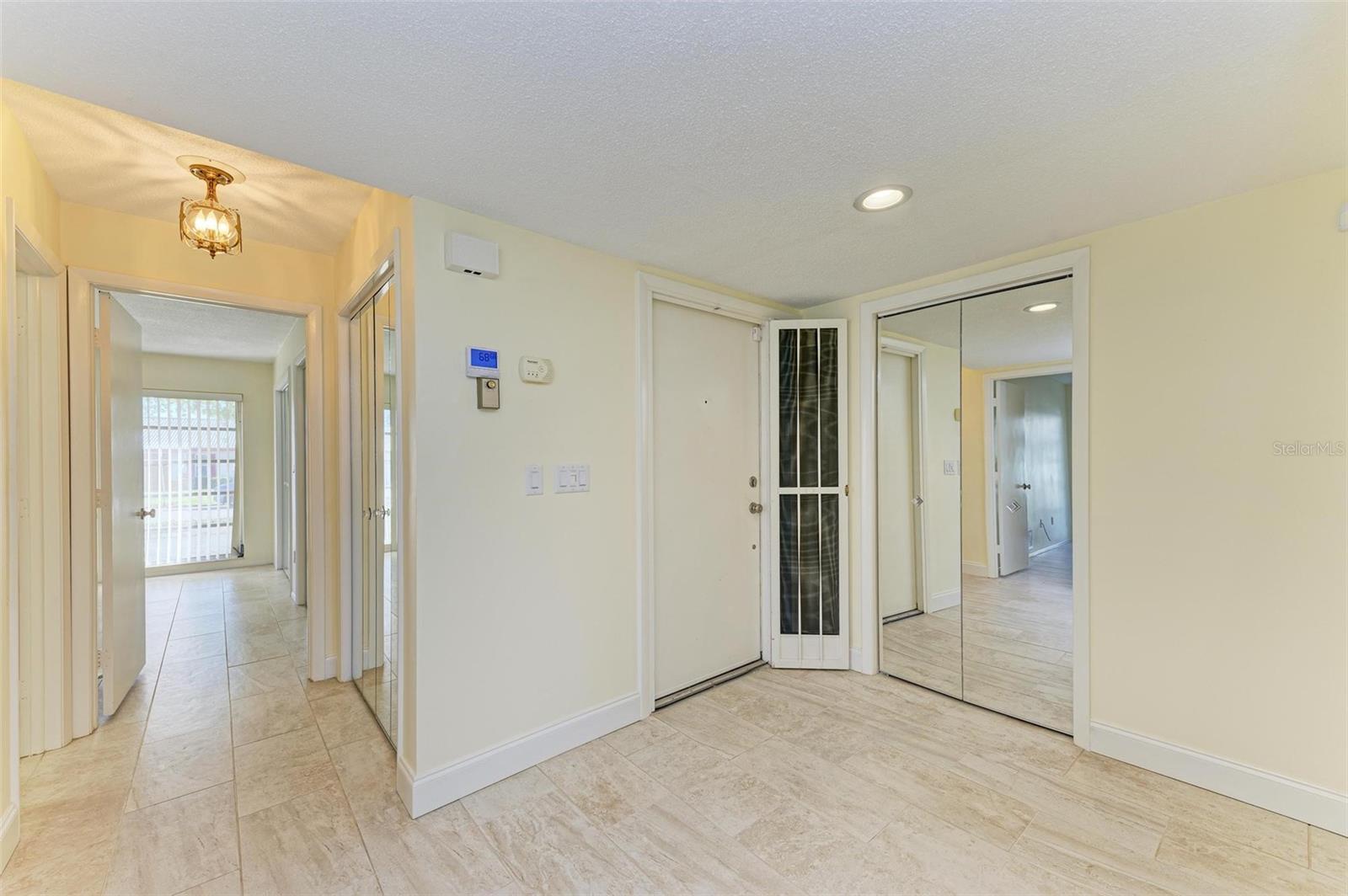 6704 11TH AVE W, BRADENTON, FL, 34209