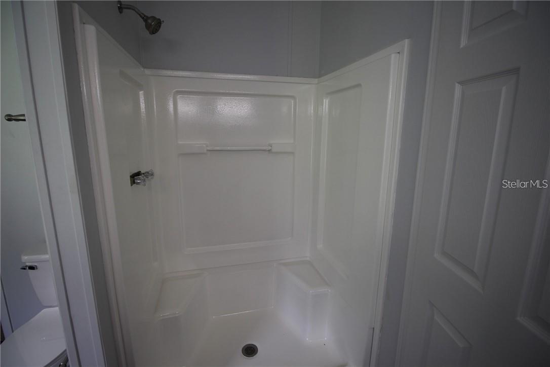 8652 CROSS CREEK RD, POLK CITY, FL, 33868