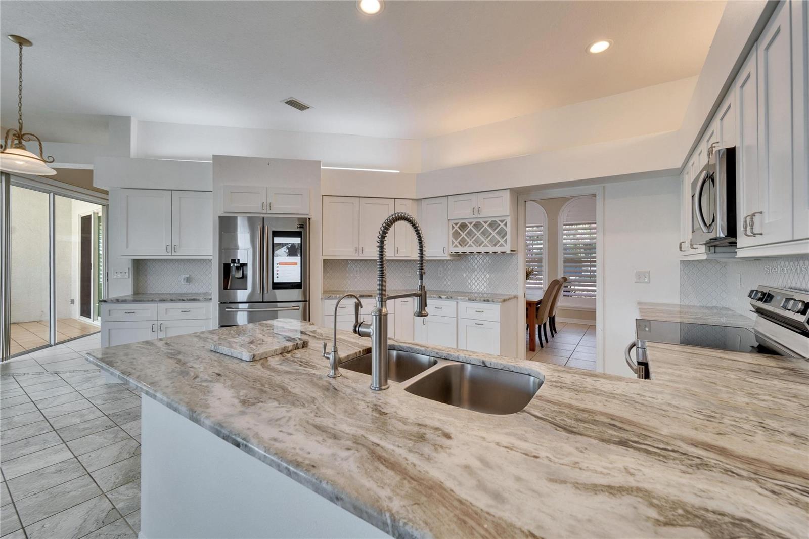 10424 NIGHTENGALE DR, RIVERVIEW, FL, 33569