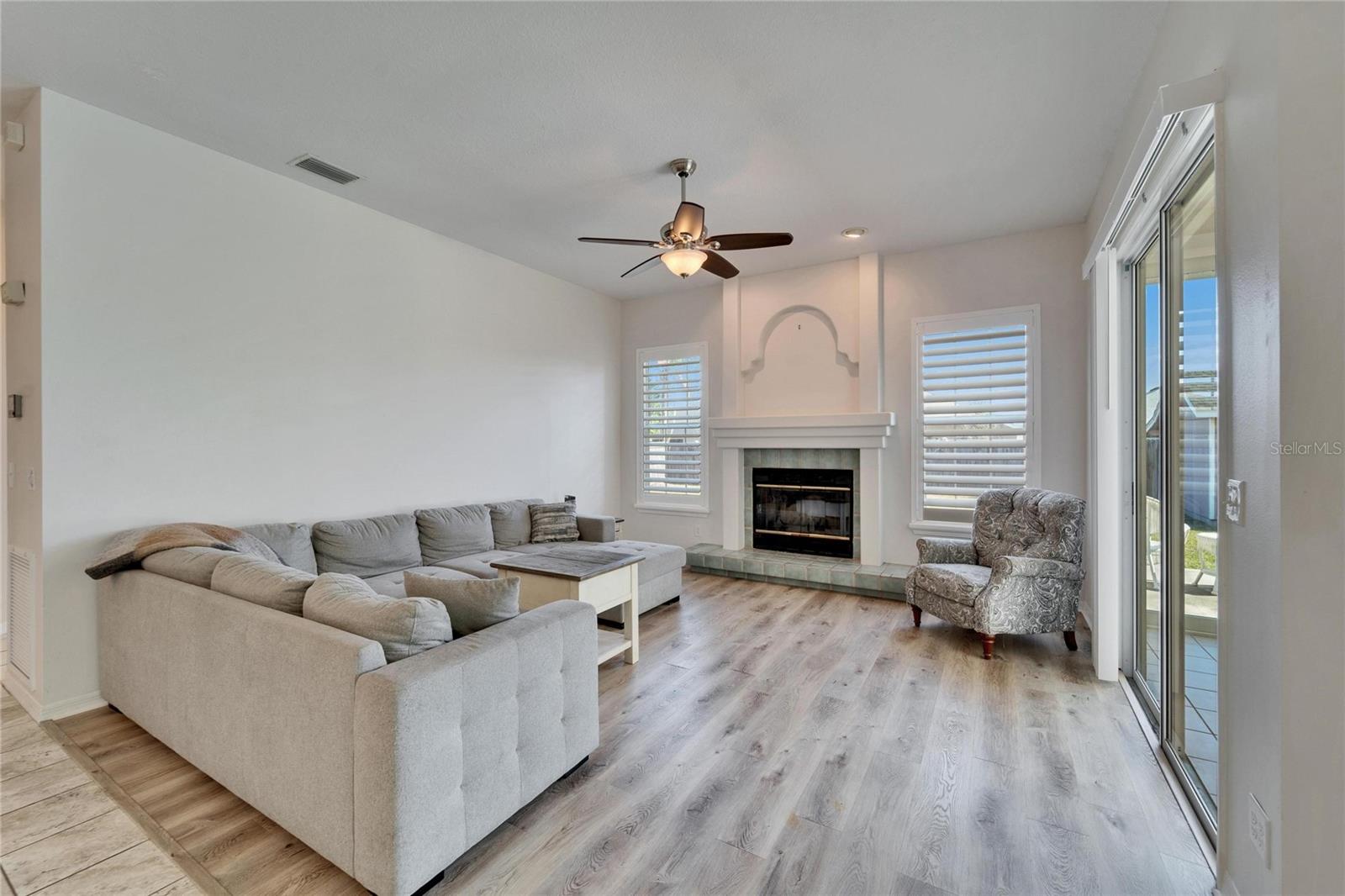 10424 NIGHTENGALE DR, RIVERVIEW, FL, 33569