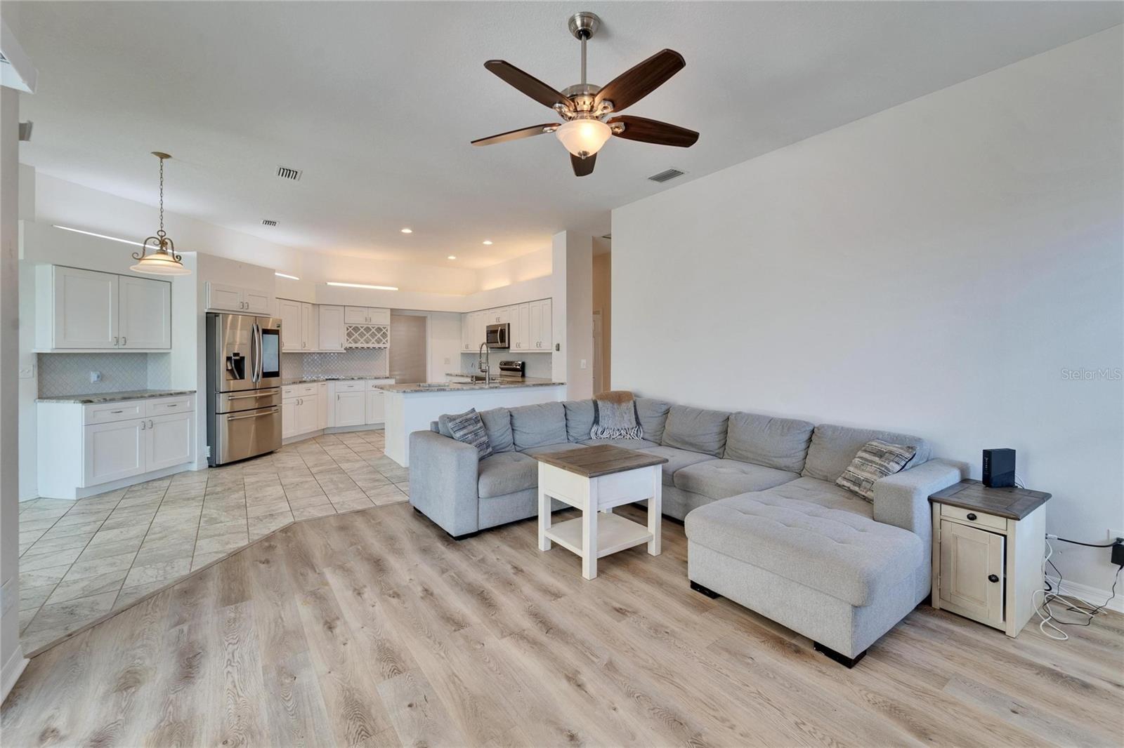 10424 NIGHTENGALE DR, RIVERVIEW, FL, 33569