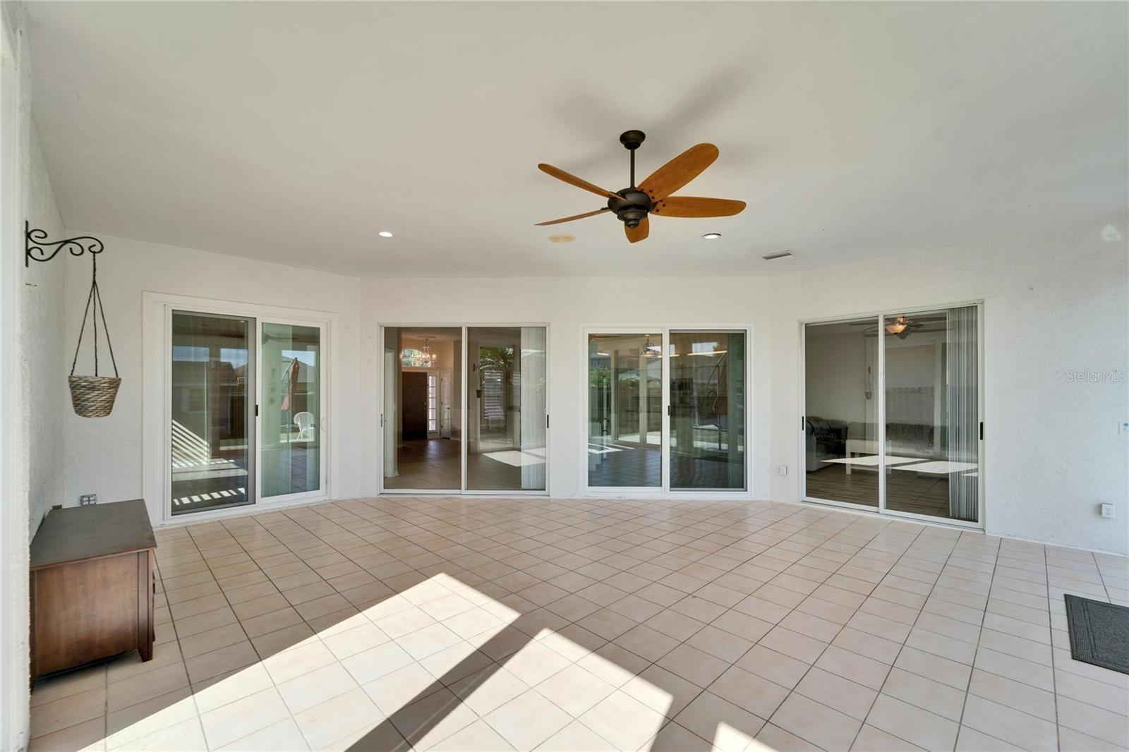 10424 NIGHTENGALE DR, RIVERVIEW, FL, 33569