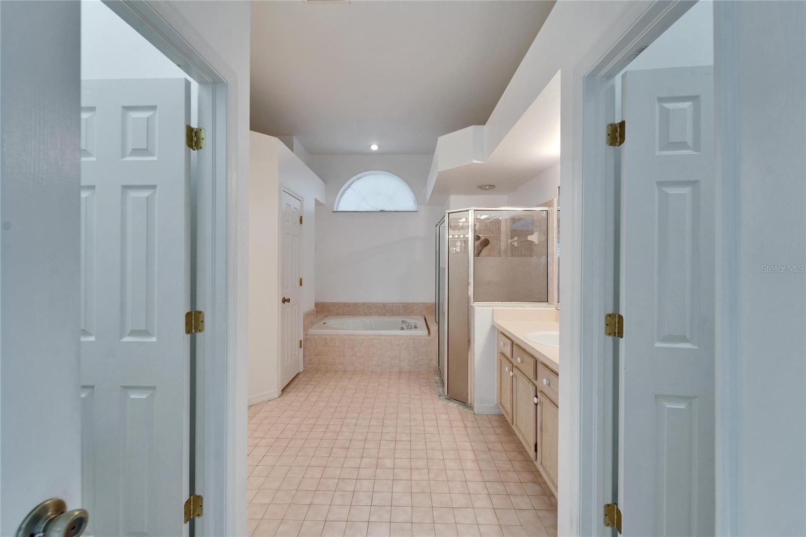 10424 NIGHTENGALE DR, RIVERVIEW, FL, 33569