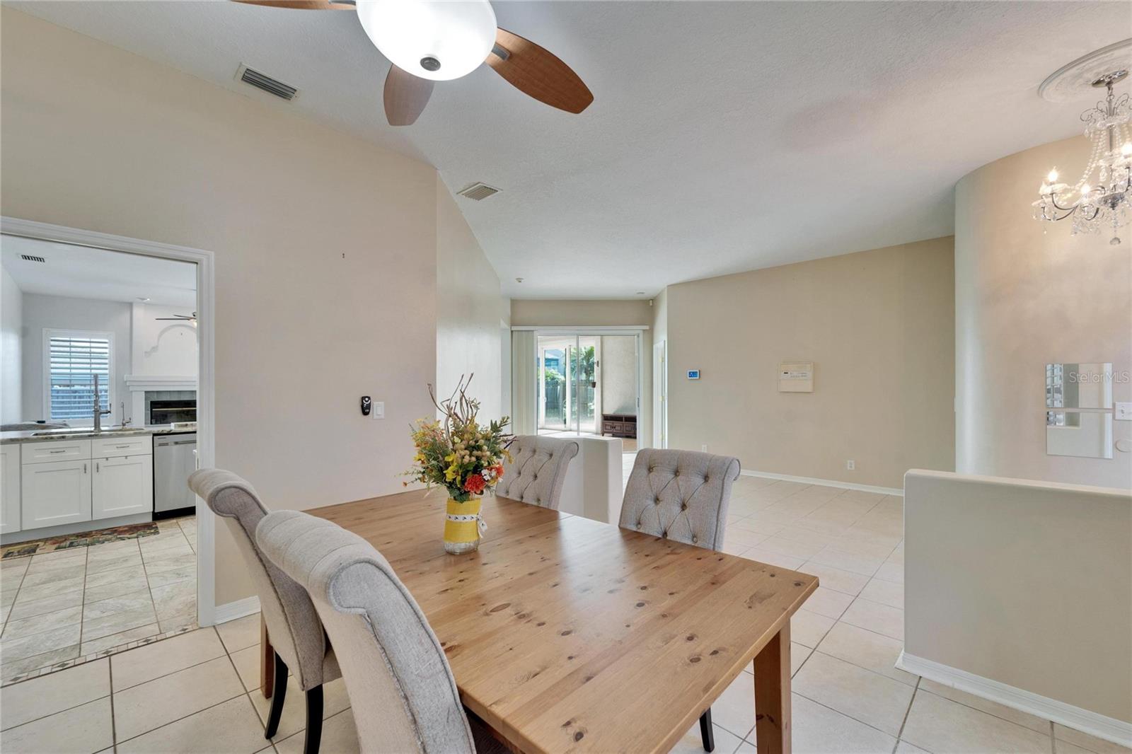 10424 NIGHTENGALE DR, RIVERVIEW, FL, 33569