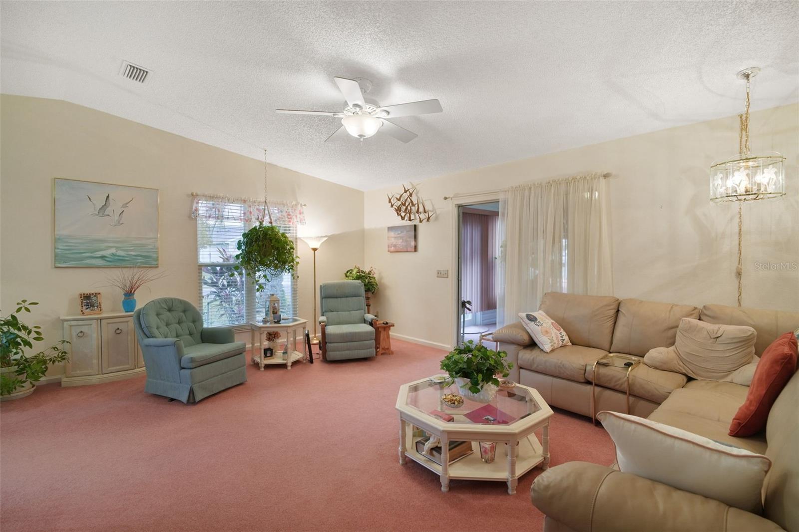 1220 MARIA CT, LADY LAKE, FL, 32159