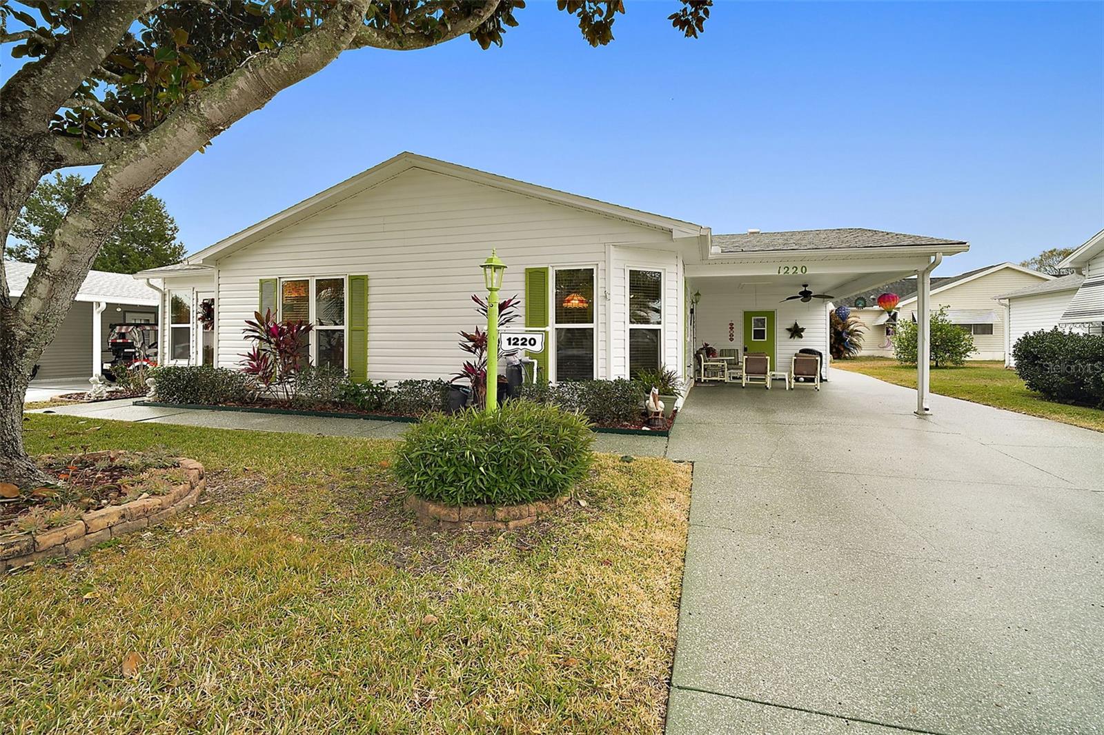 1220 MARIA CT, LADY LAKE, FL, 32159