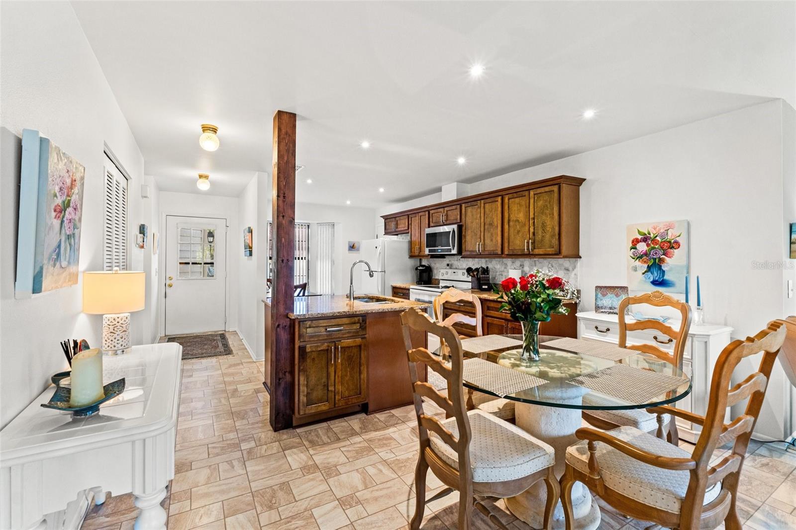 6611 SOVEREIGN WAY, SPRING HILL, FL, 34606