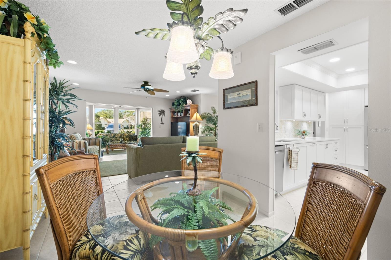 1375 CARLISLE CT, DUNEDIN, FL, 34698