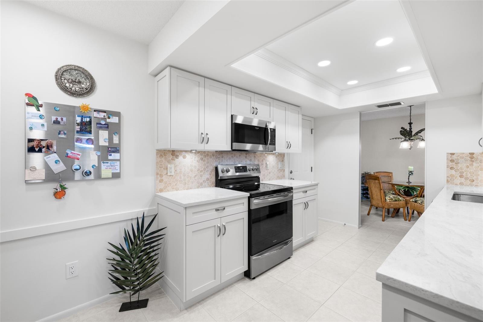 1375 CARLISLE CT, DUNEDIN, FL, 34698