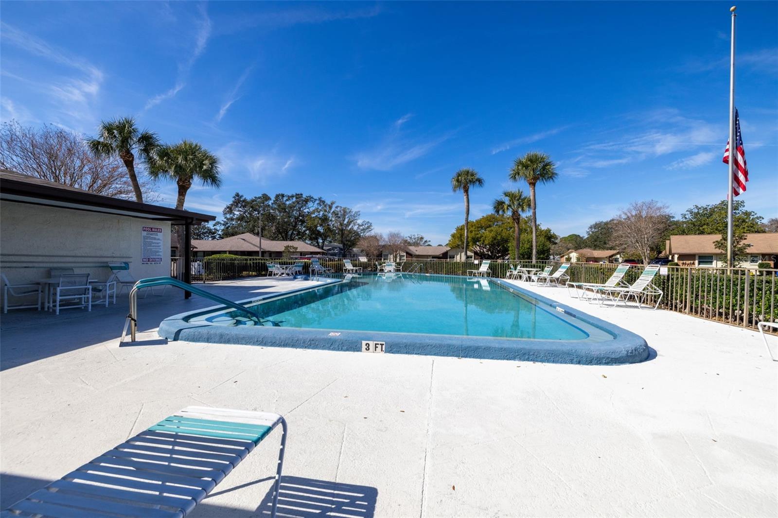 1375 CARLISLE CT, DUNEDIN, FL, 34698