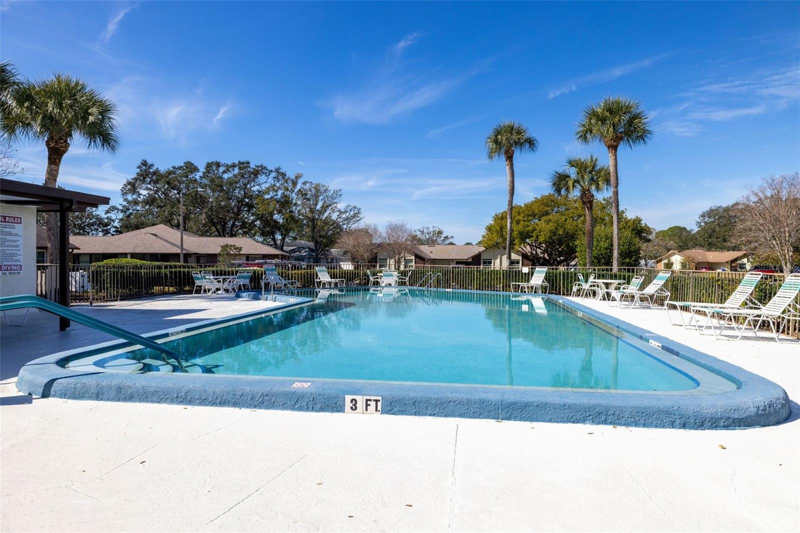 1375 CARLISLE CT, DUNEDIN, FL, 34698