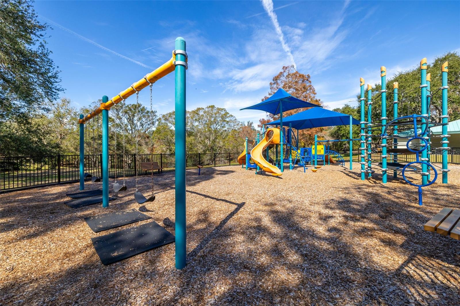 1375 CARLISLE CT, DUNEDIN, FL, 34698