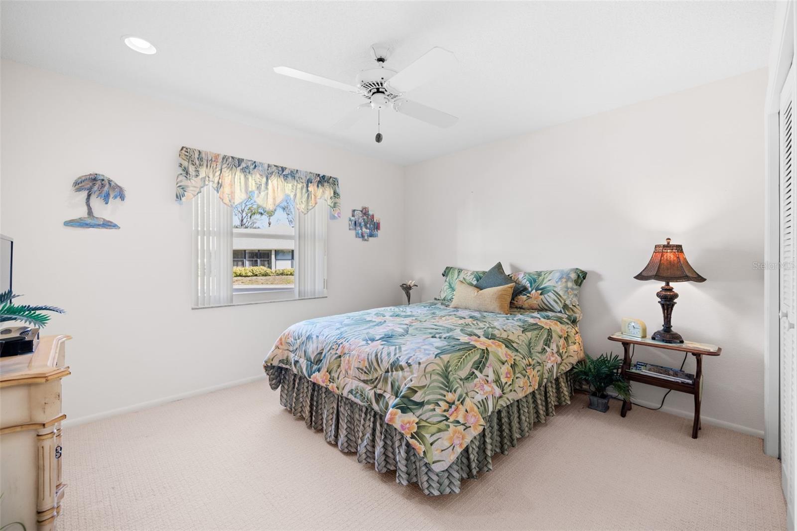 1375 CARLISLE CT, DUNEDIN, FL, 34698