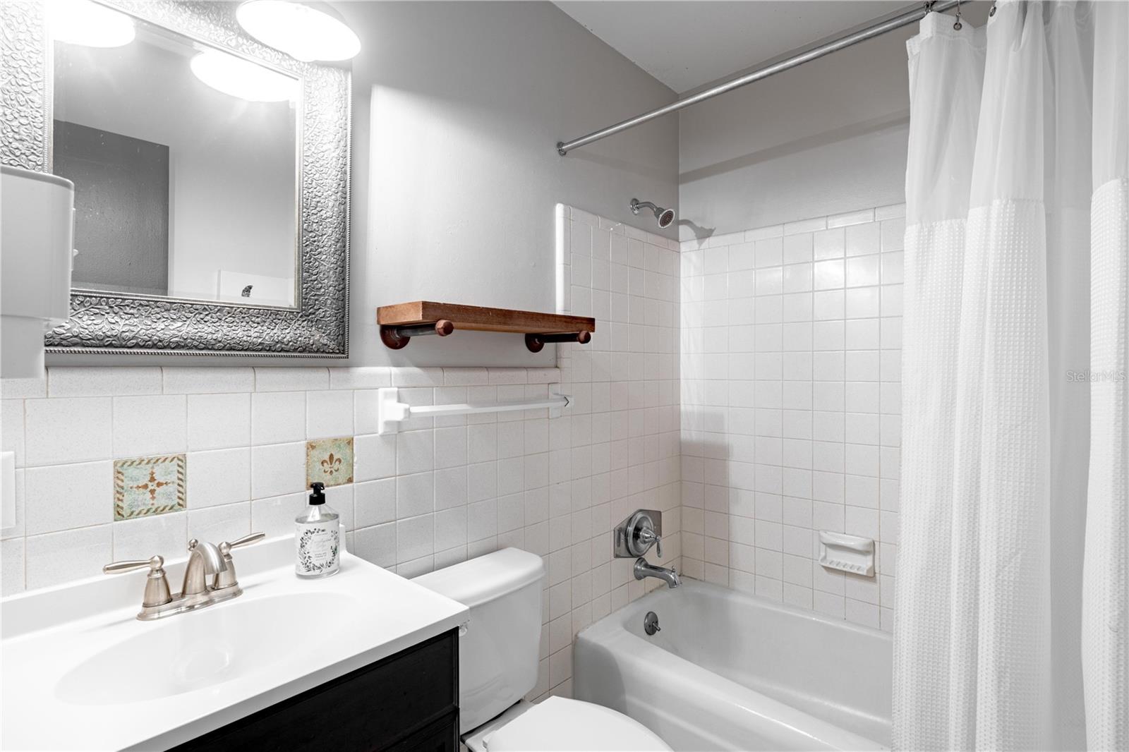 646 PALM DR, OVIEDO, FL, 32765