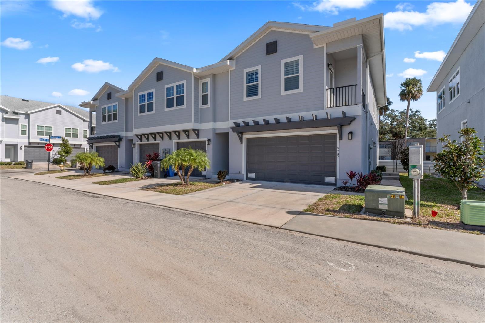 5747 DESERT ROSE PL, TAMPA, FL, 33615