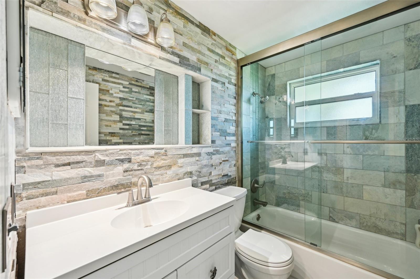 3159 PINETREE ST, PORT CHARLOTTE, FL, 33952