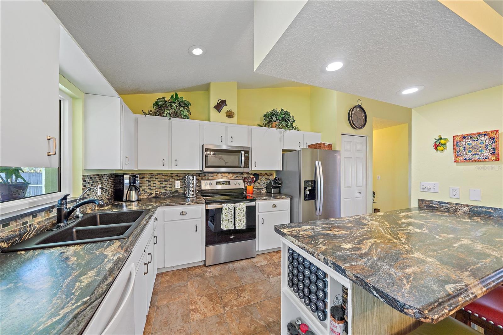 411 SOUTHLAND RD, VENICE, FL, 34293